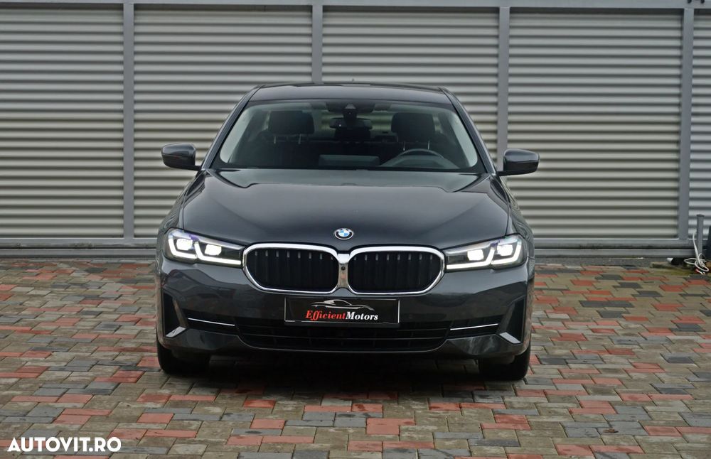 BMW Seria 5 518d AT MHEV - 14