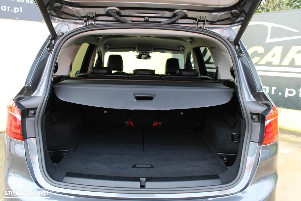 BMW 218 Gran Tourer d 7L Line Luxury - 56