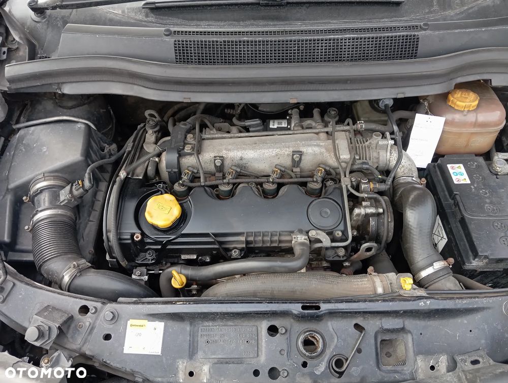 Silnik Zafira B 1,9 CDTI Z19DT - 1
