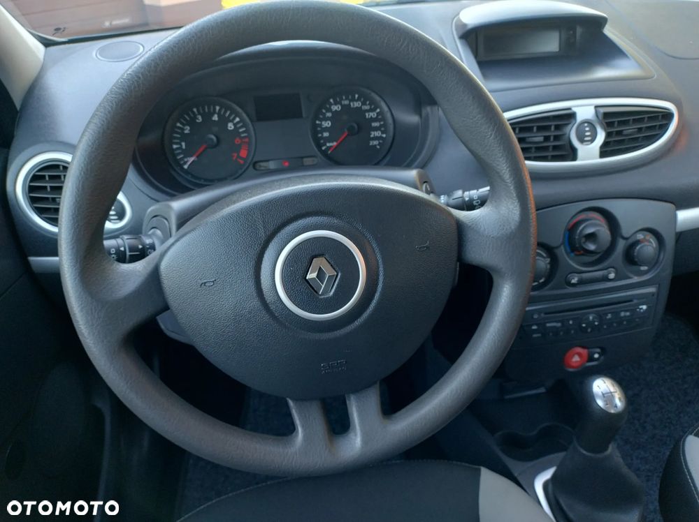 Renault Clio 1.2 16V 75 Dynamique - 30