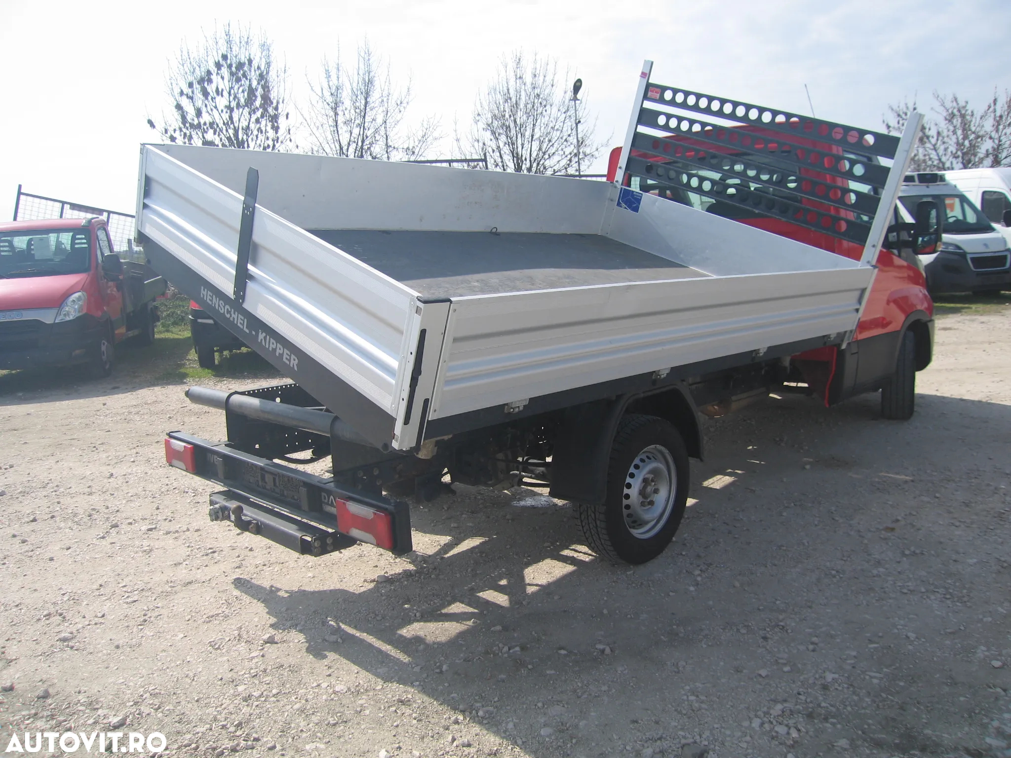 Iveco DAILY 35 S 16 , 3 LOC. BASCULABIL PE TREI PARTI, AC. EURO VI. - 7