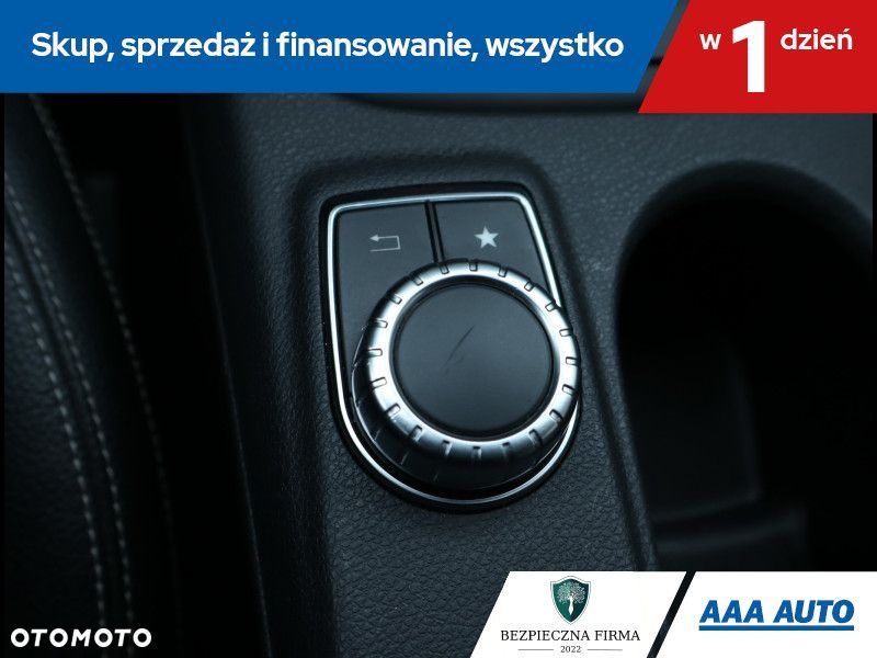 Mercedes-Benz CLA - 17