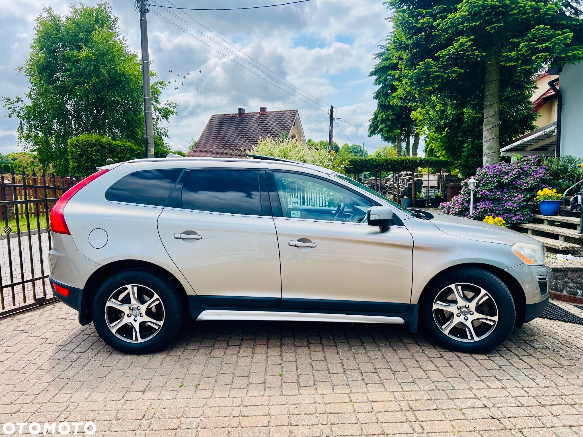 Volvo XC 60 - 1