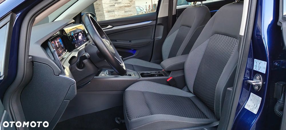 Volkswagen Golf - 16