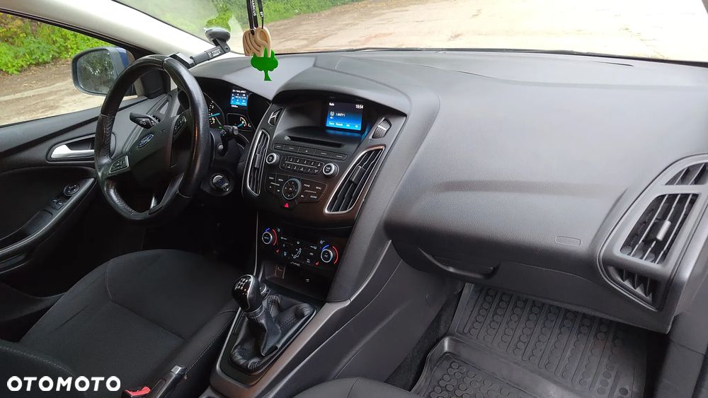 Ford Focus 1.0 EcoBoost Trend ASS - 9