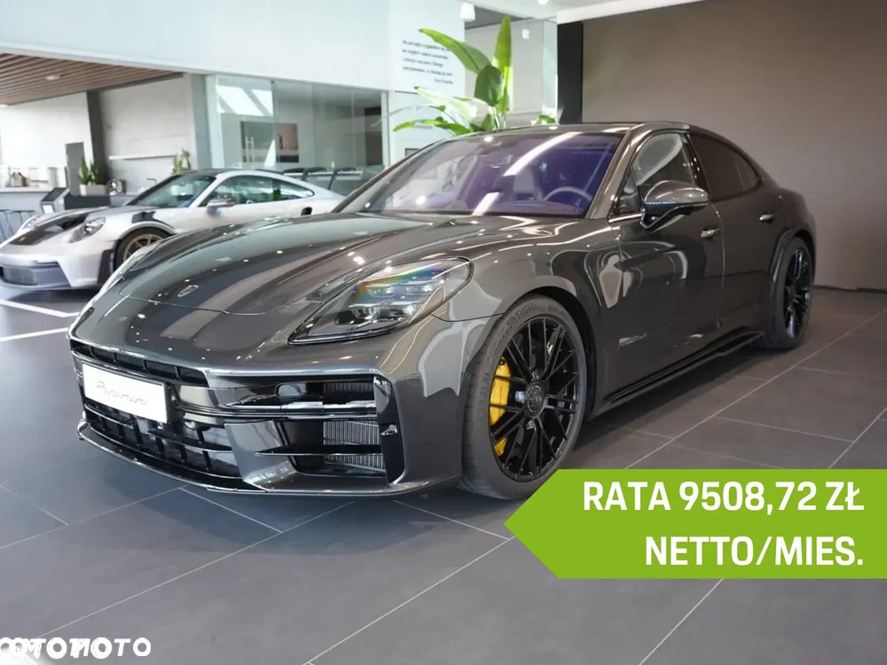 Porsche Panamera Turbo S E-Hybrid PHEV - 1