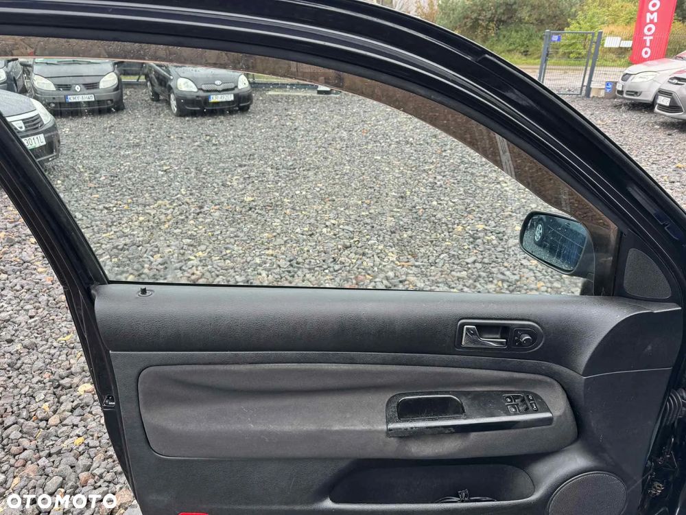 Volkswagen Golf IV 1.6 Trendline - 15