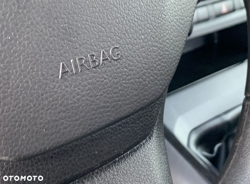 Peugeot Expert Long 2,9t Premium (bryg.) - 23