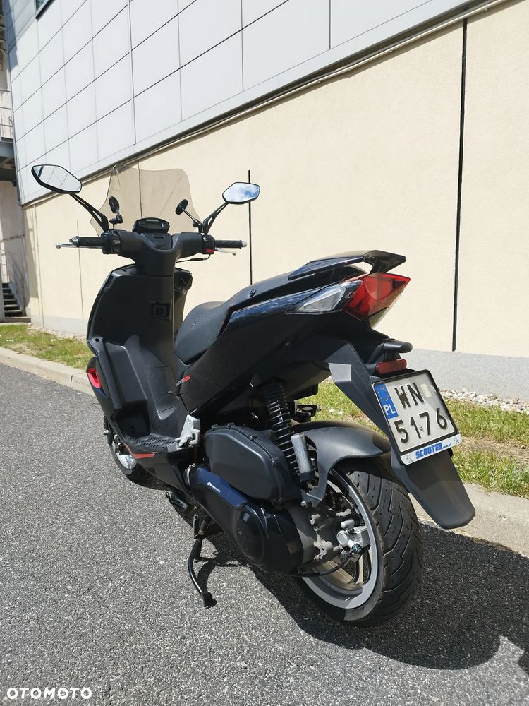 Peugeot Speedfight - 8