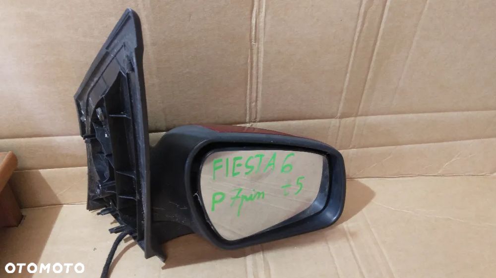 # LUSTERKO PRAWE 7 PIN FORD FIESTA VI T5MAT - 1