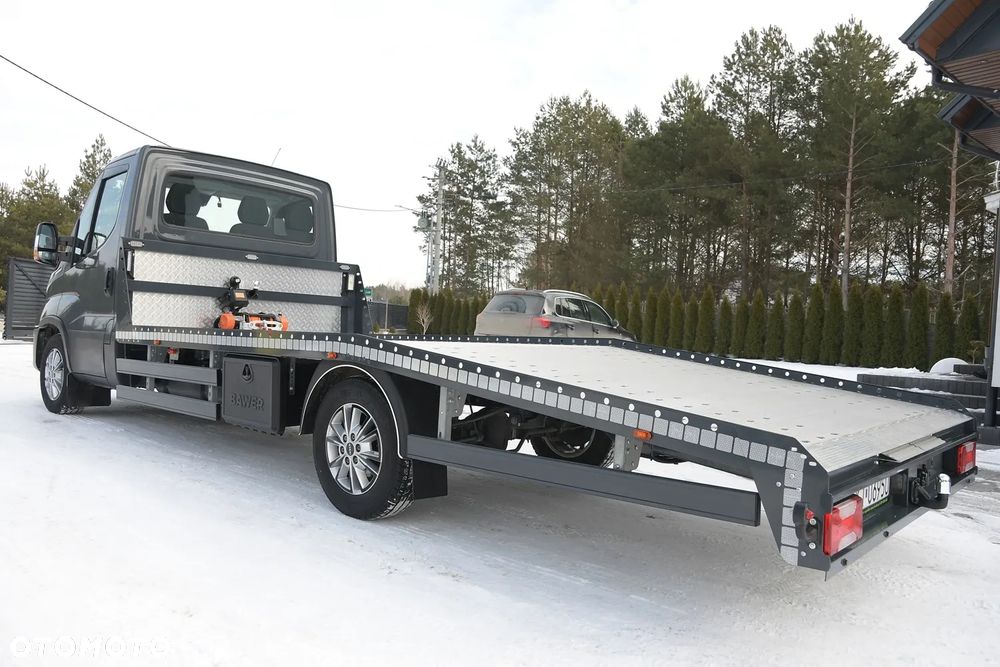 Iveco DAILY 35-180 * 3.0 Diesel 180KM * AUTOLAWETA * HiMATIC * NAVI * KAMERA COFANIA * IDEALNY STAN! - 4