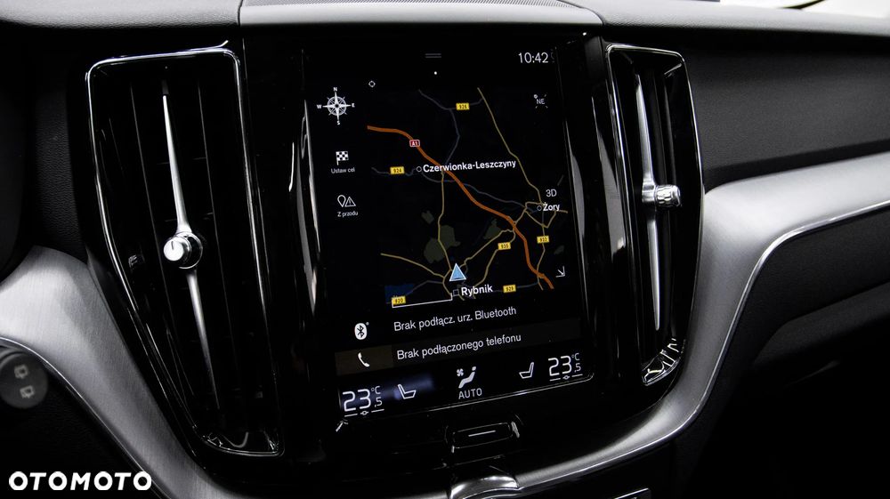 Volvo XC 60 T5 AWD Momentum Pro - 30