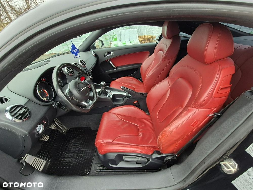 Audi TT Coupé - 12