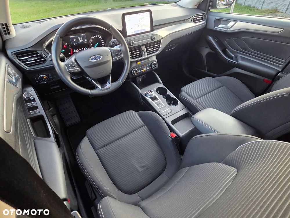 Ford Focus 2.0 EcoBlue Titanium Business - 17