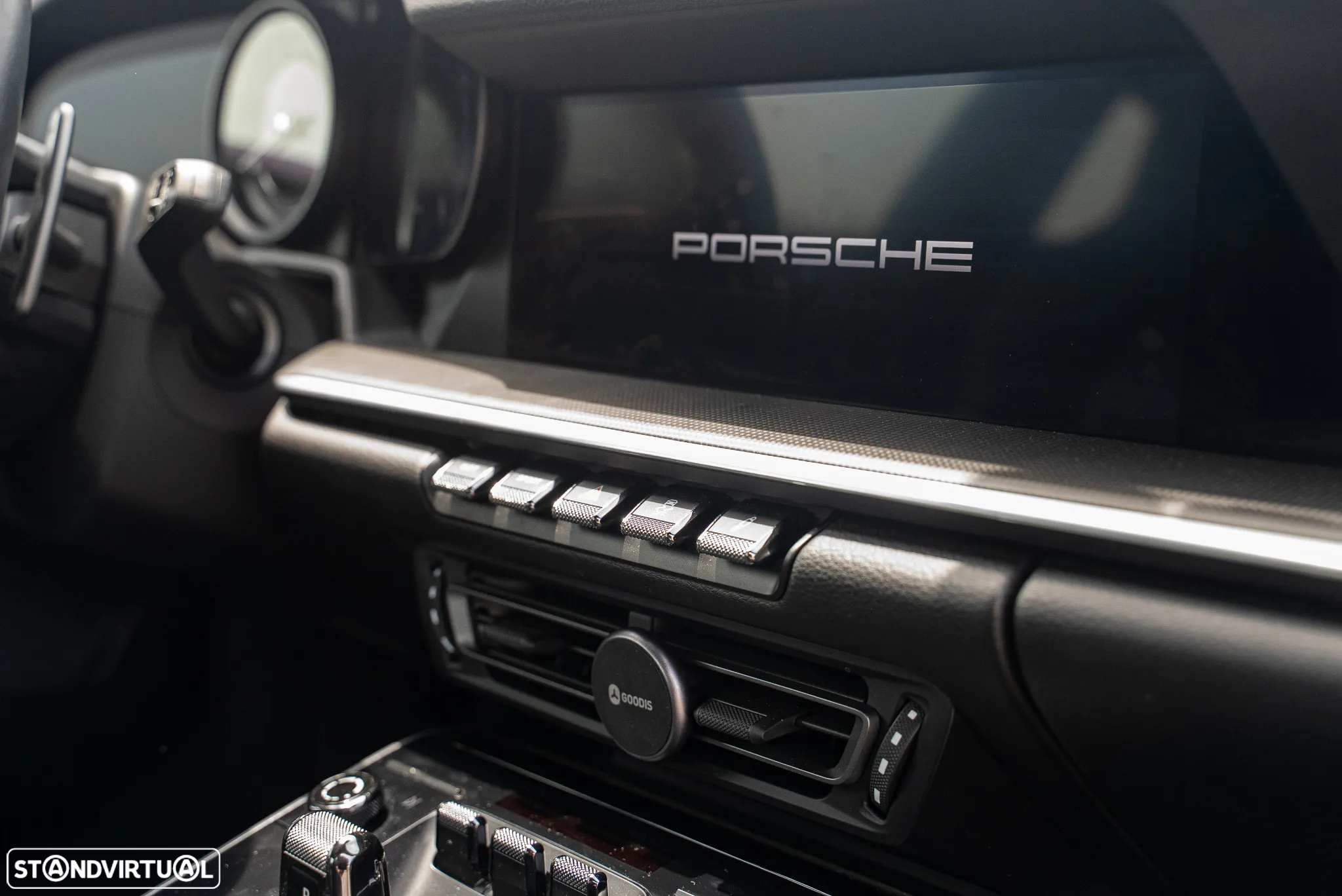 Porsche 911 (992) Carrera 4 PDK - 10