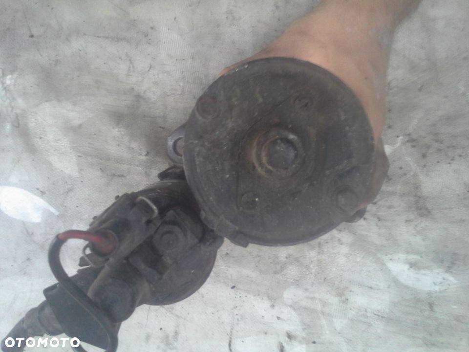 Volkswagen Golf Bora 1.6 rozrusznik - 6