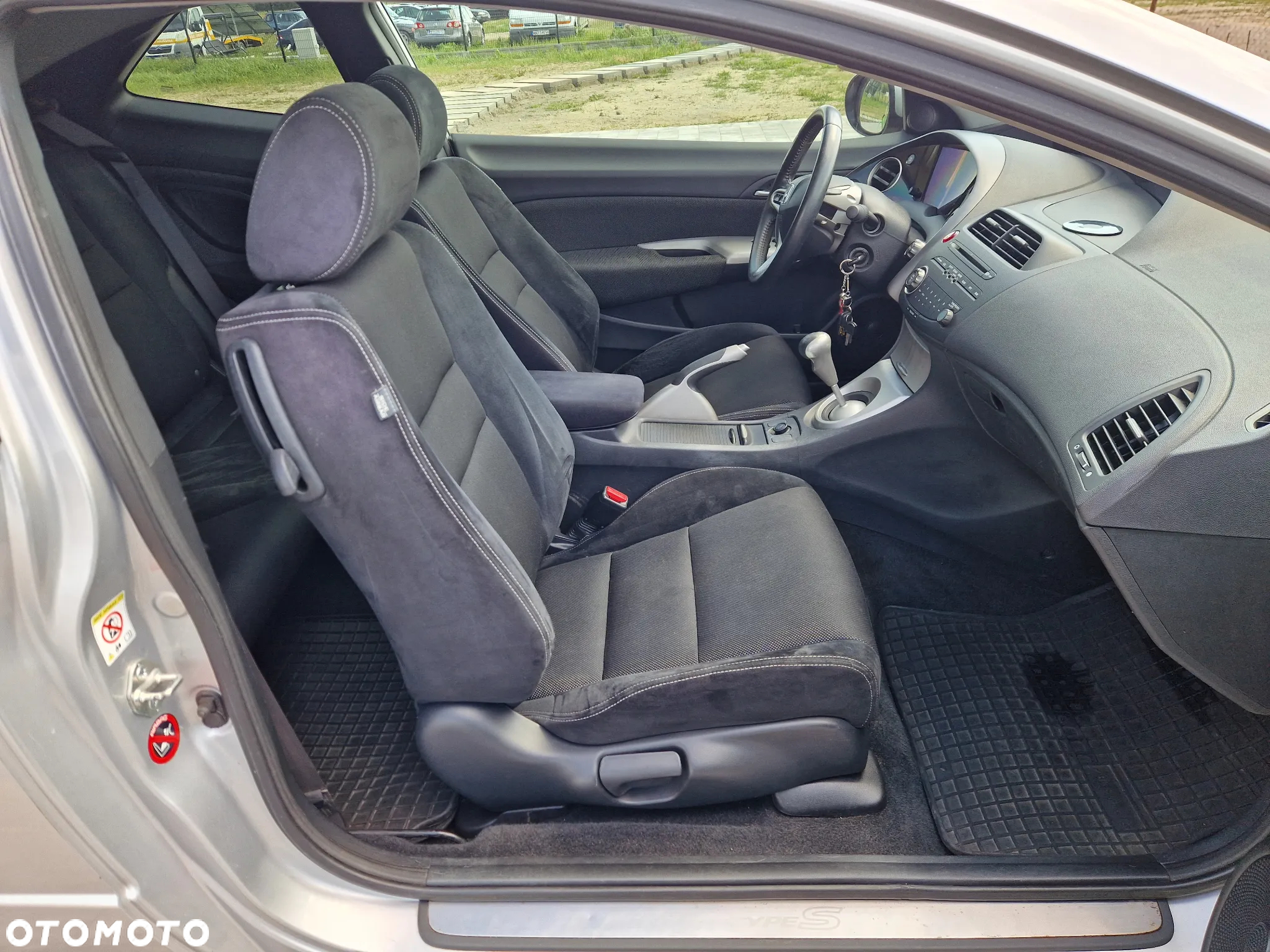 Honda Civic 2.2i-CTDi TypeS - 11