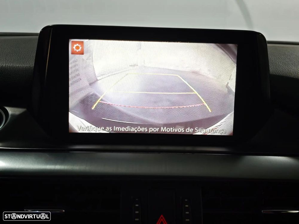 Mazda 6 M6 2.2 SKY-D Excellence Navi - 10
