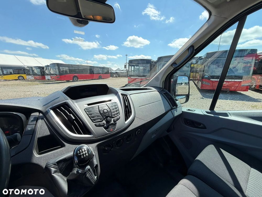 Ford Transit - 22