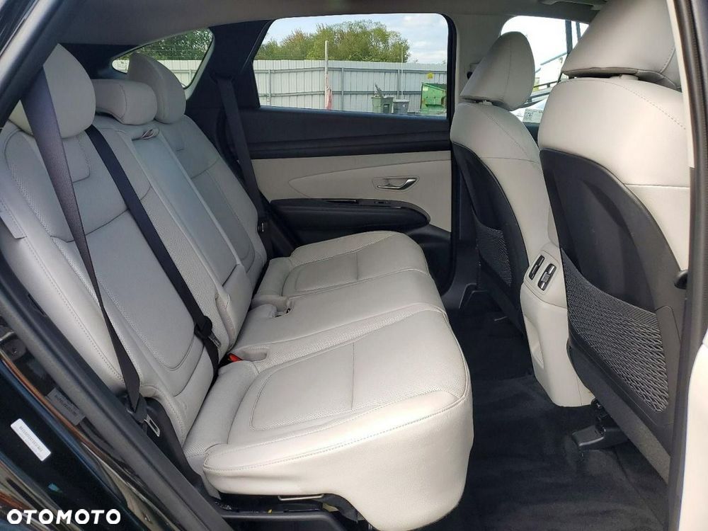 Hyundai Tucson - 10