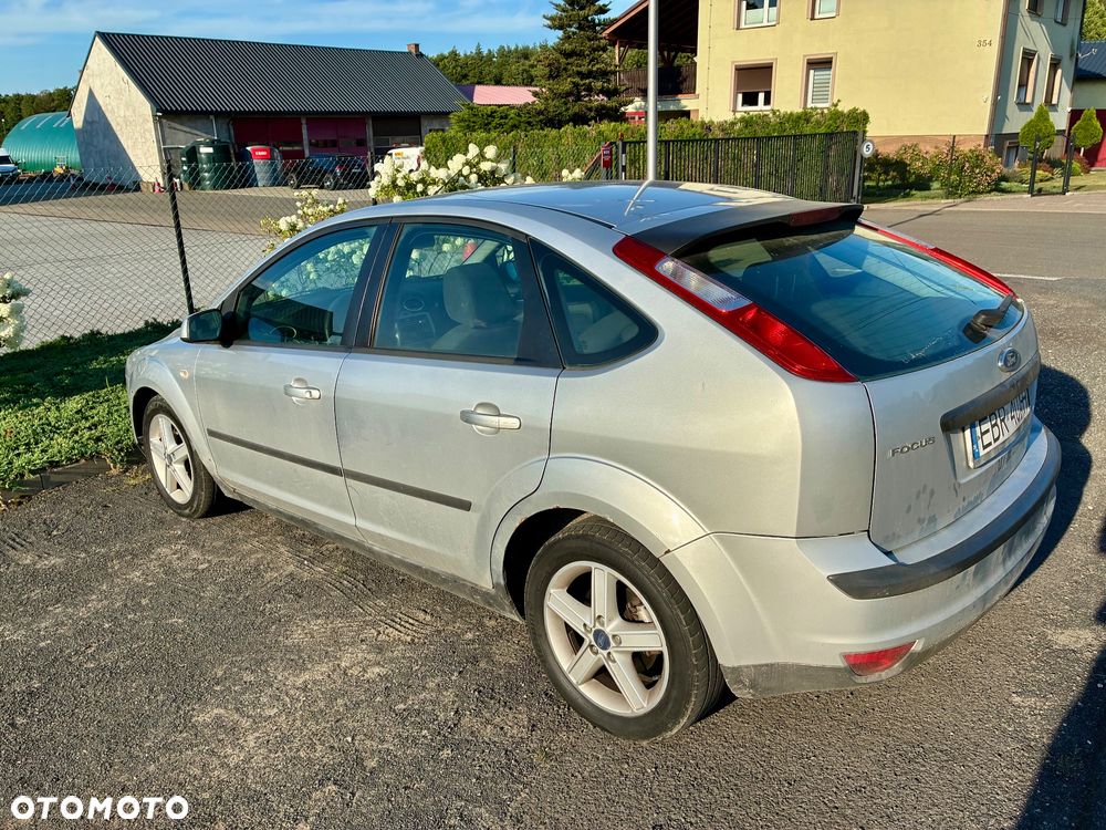 Ford Focus 1.6 TDCi Ambiente - 3