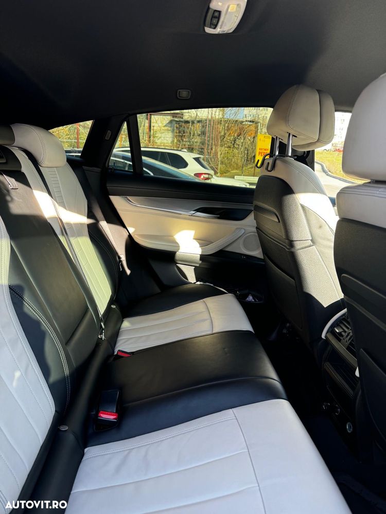 BMW X6 xDrive30d - 15