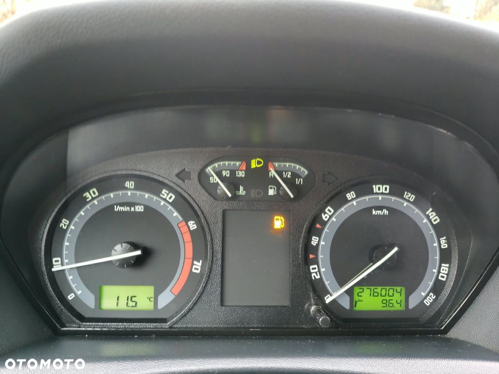 Skoda Fabia 1.4 16V Elegance - 14