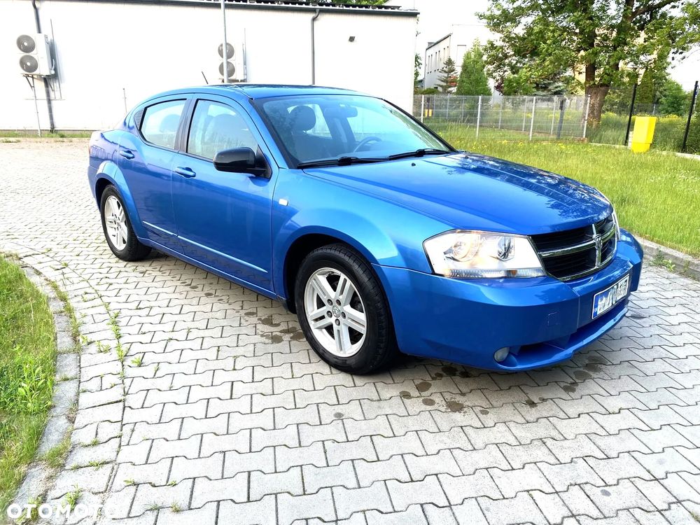 Dodge Avenger - 3