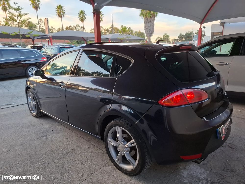SEAT Leon 2.0 TDI FR - 11