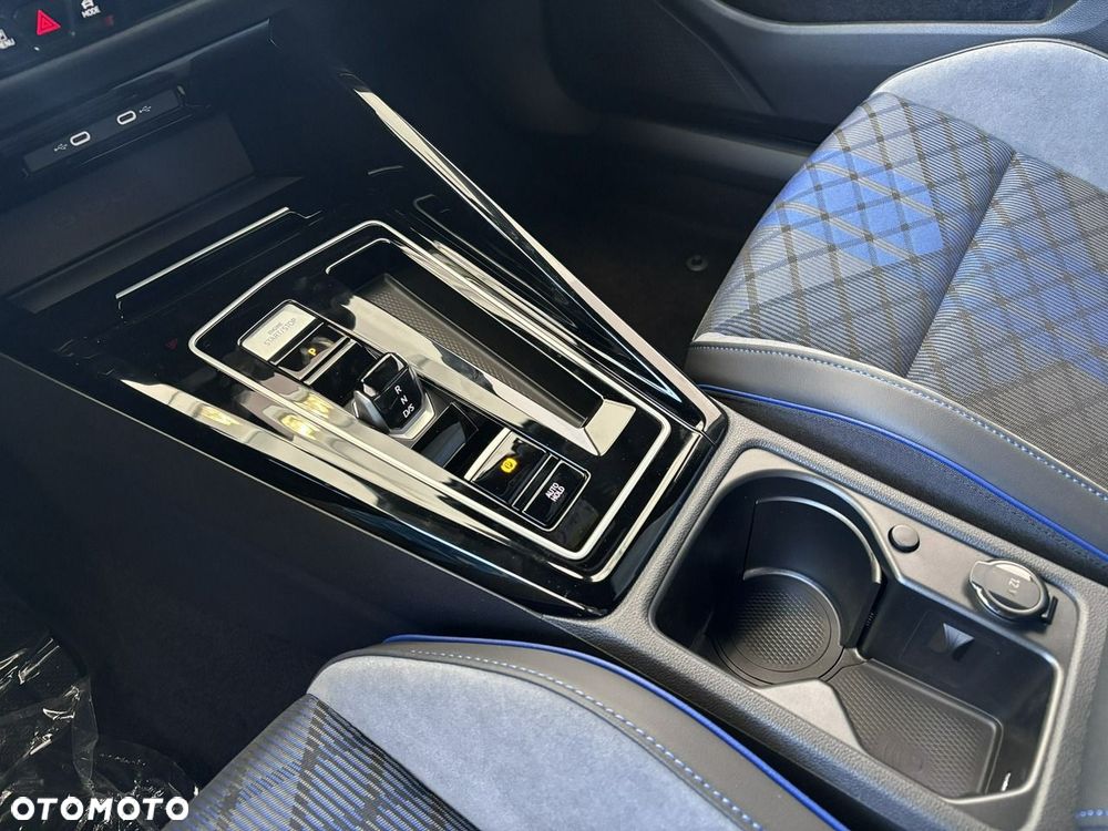 Volkswagen Golf Variant 2.0 TSI OPF 4Motion DSG R - 18