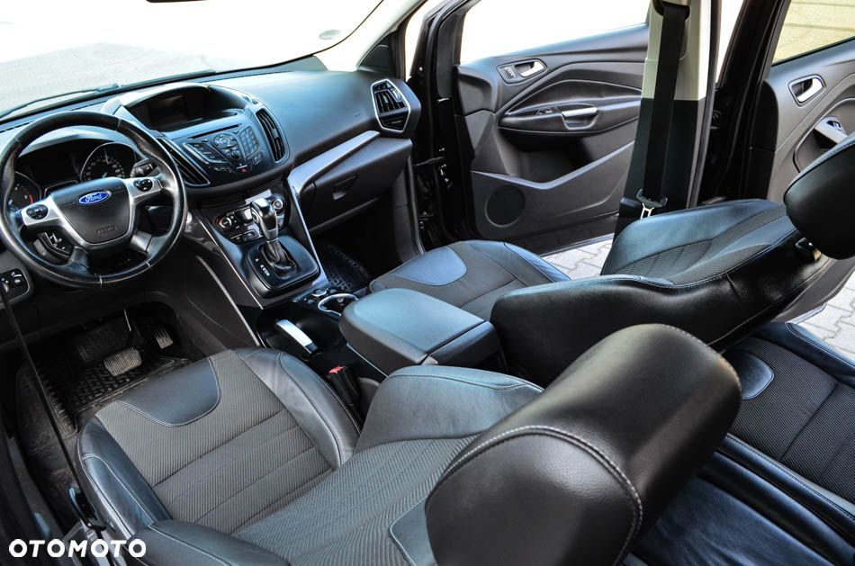 Ford Kuga 2.0 TDCi 4WD Titanium - 33