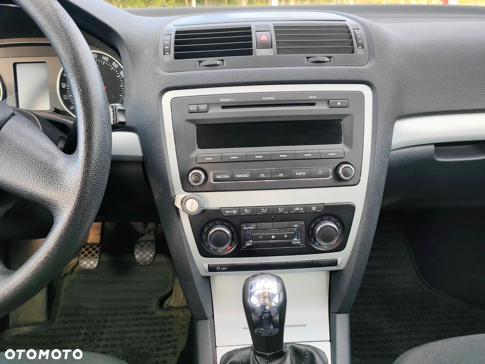 Skoda Octavia - 10