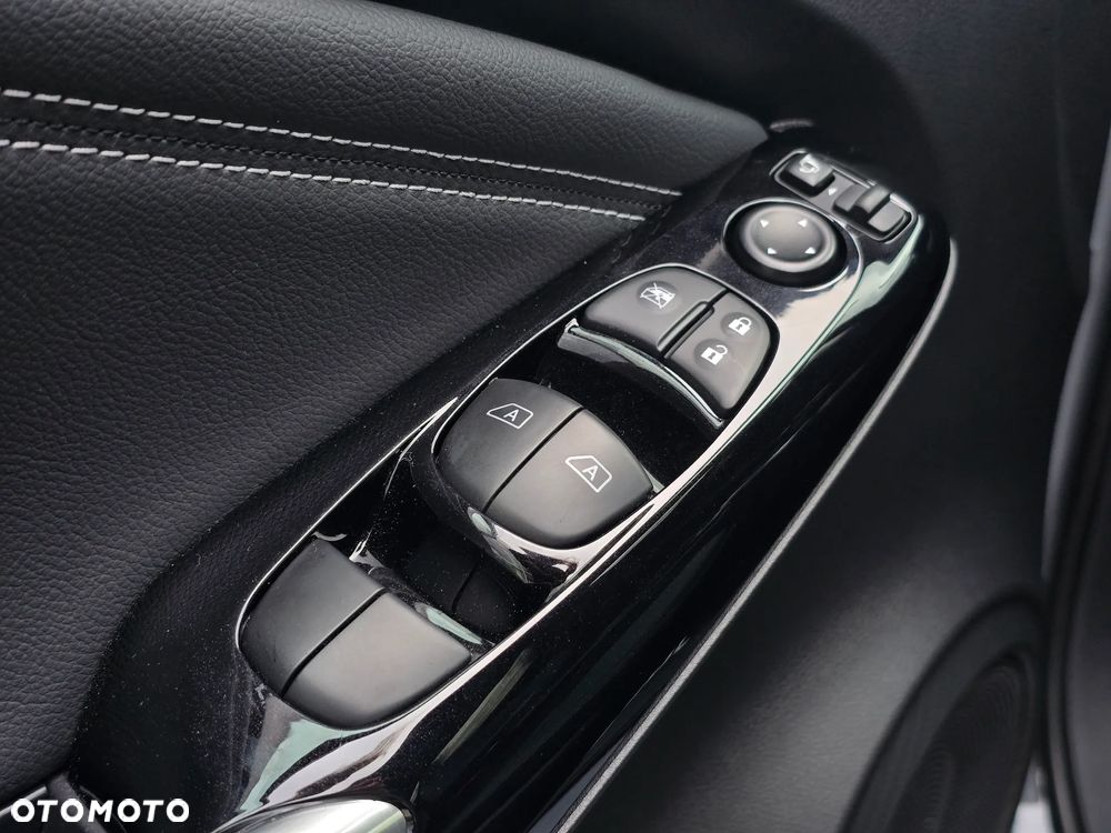 Nissan Juke 1.6 Hybrid Tekna AMT - 10