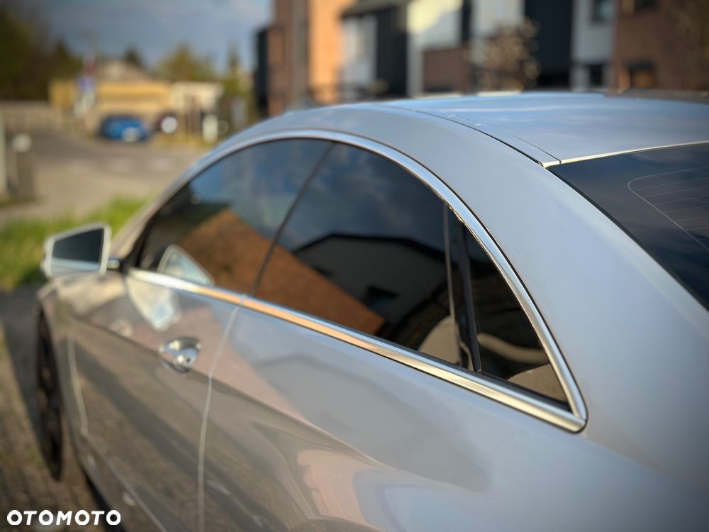 Mercedes-Benz Klasa E 200 CGI BlueEFFICIENCY Automatik Avantgarde - 12