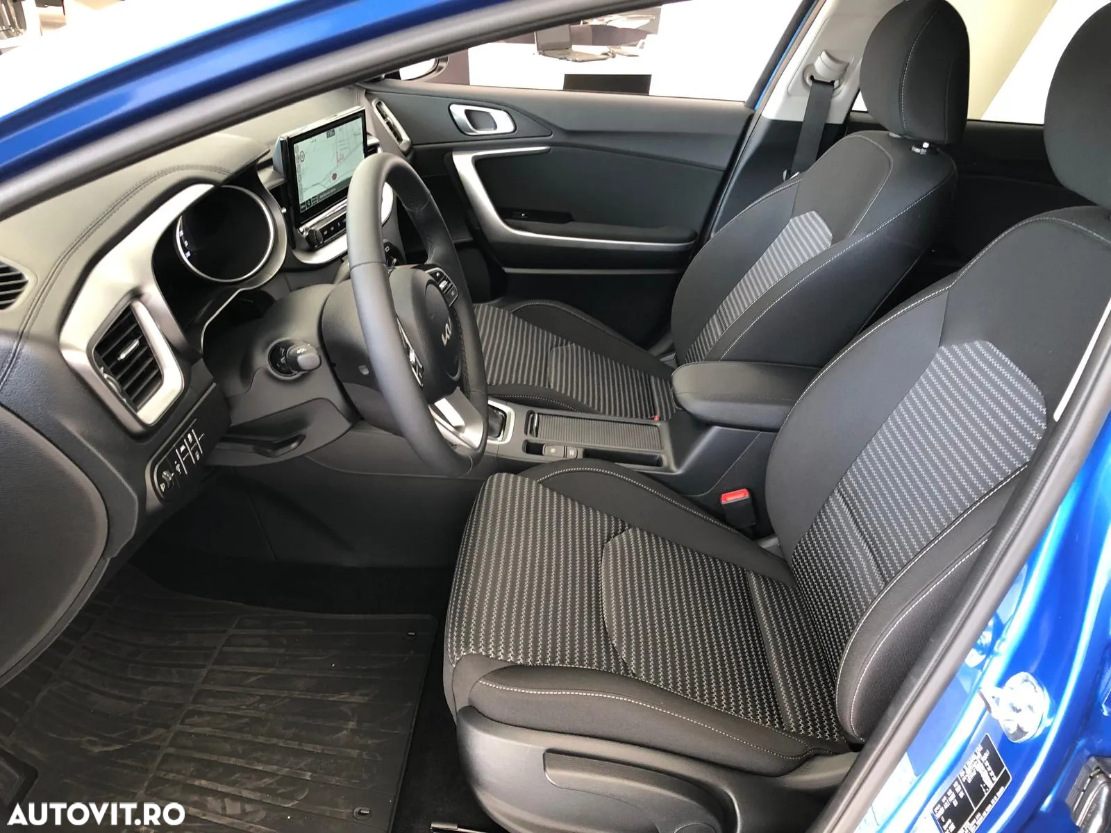 Kia XCeed 1.5 T-GDI 7DCT City - 6