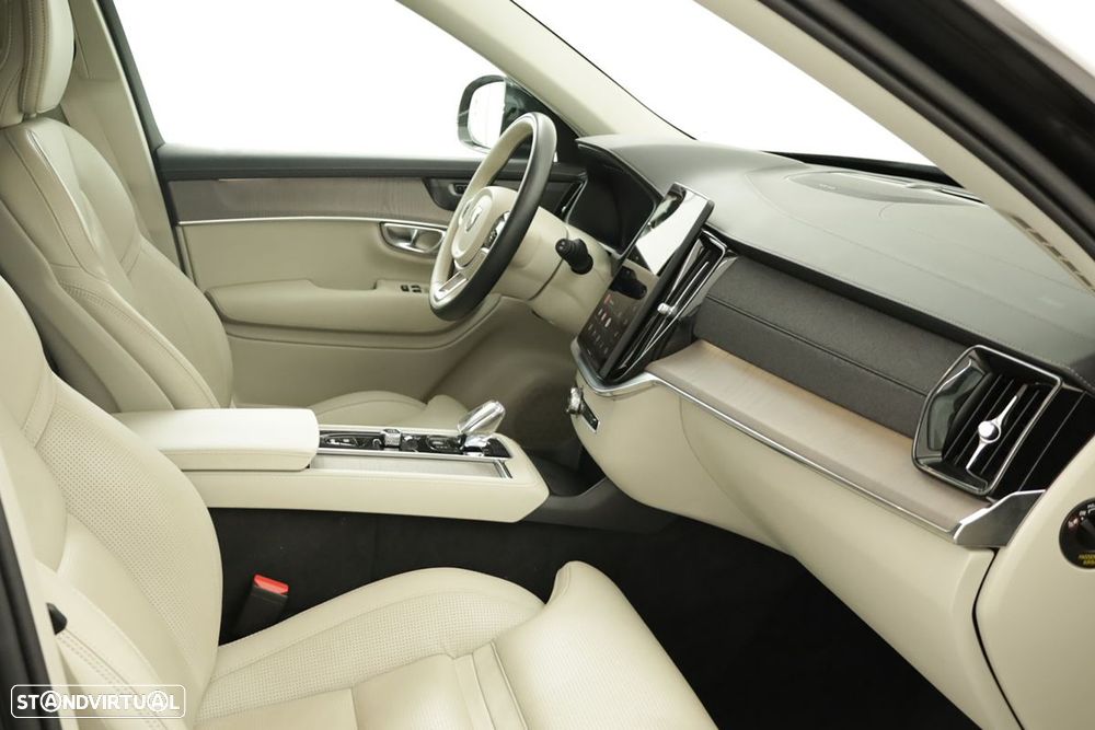 Volvo XC 90 2.0 T8 PHEV Plus Bright AWD - 23