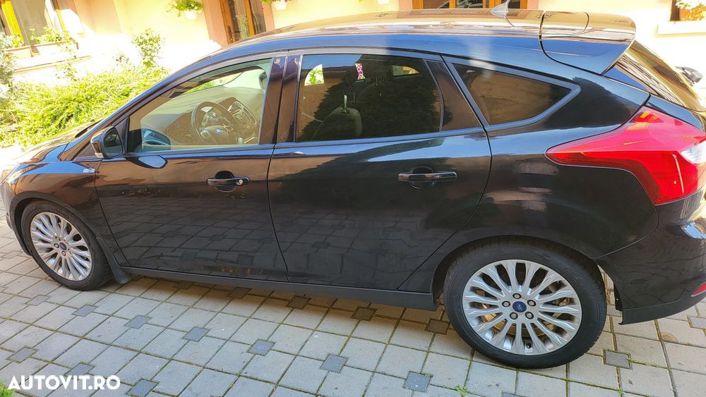Ford Focus 1.0 EcoBoost Start-Stopp-System TREND - 11