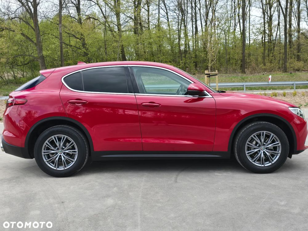 Alfa Romeo Stelvio 2.2 16V AT8 Q4 Lusso - 7