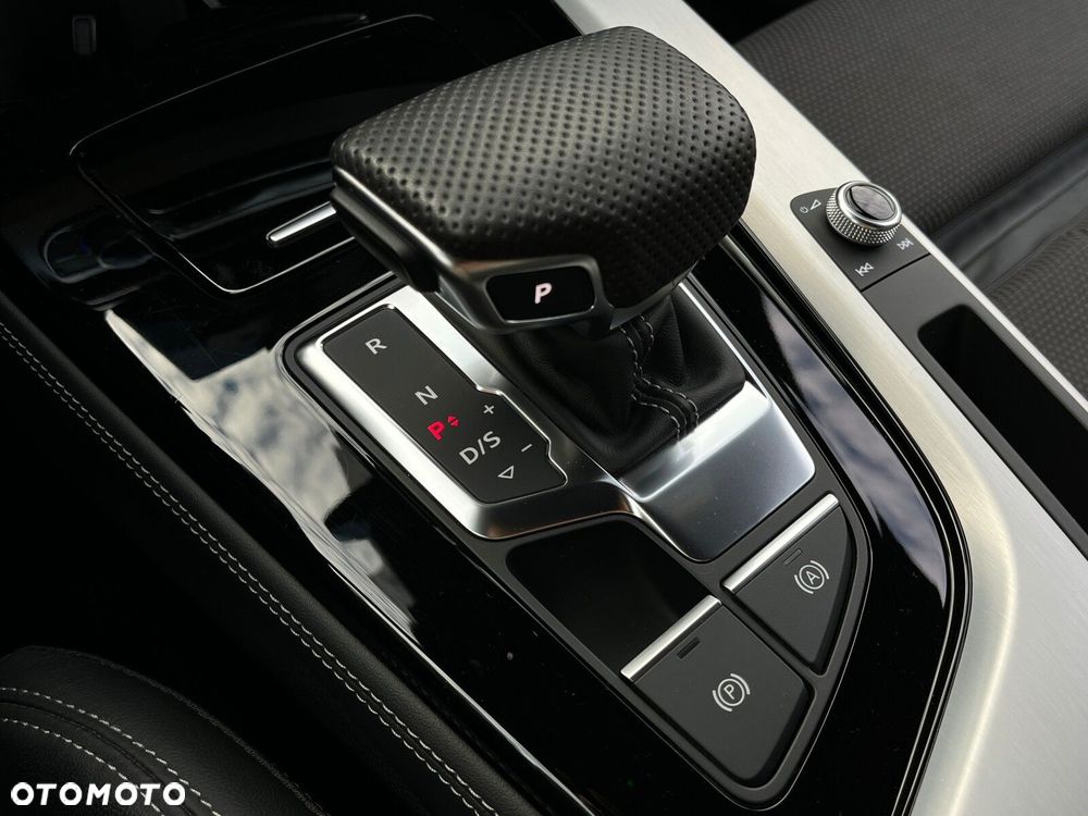 Audi A4 Avant 40 TDI mHEV Quattro S Line S tronic - 26