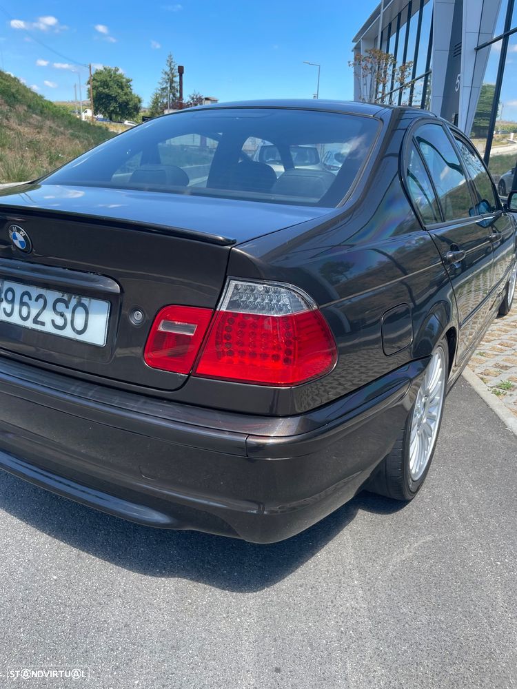 BMW 320 d - 4
