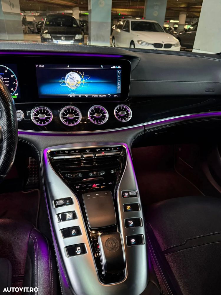 Mercedes-Benz AMG GT - 11