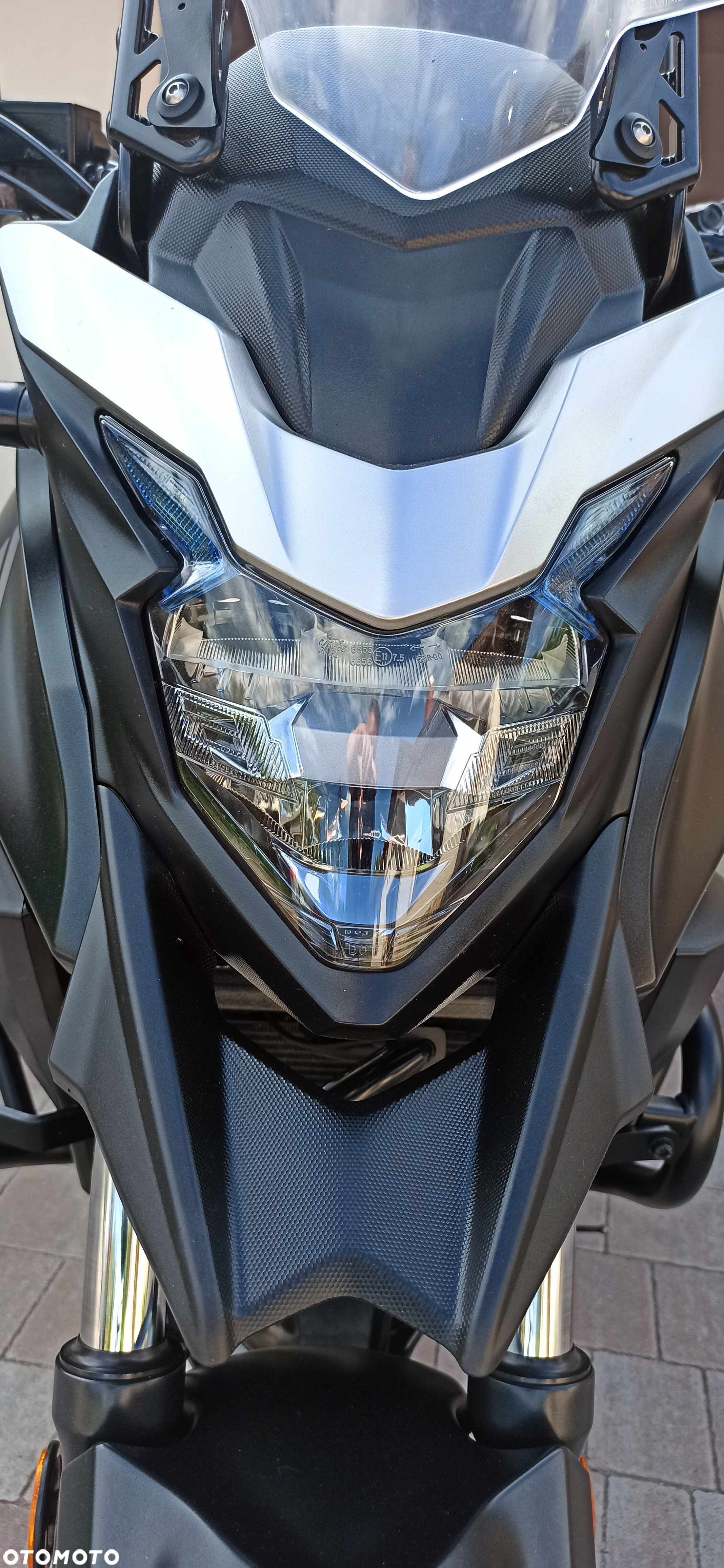 Honda CB - 16