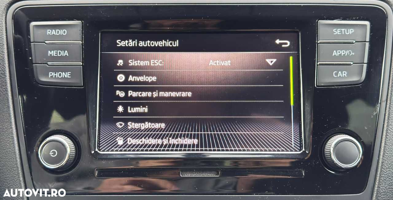 Skoda RAPID 1.4 TDI Active DSG - 29