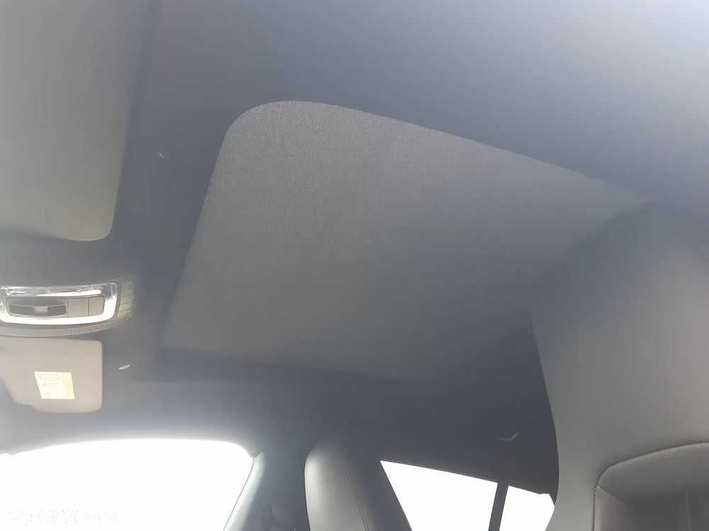 Mercedes-Benz CLA 200 AMG Line - 19