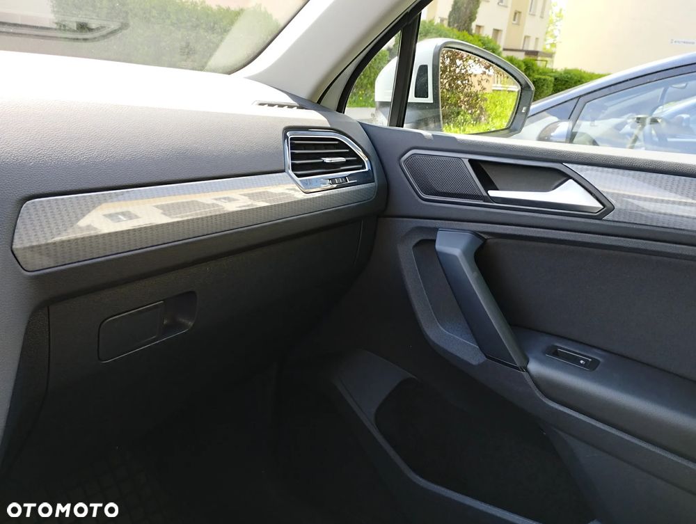 Volkswagen Tiguan 1.5 TSI EVO Life DSG - 8