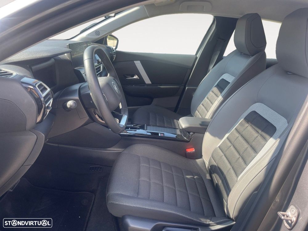 Citroën e-C4 50 kWh Plus - 9