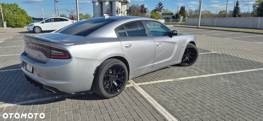 Dodge Charger - 6