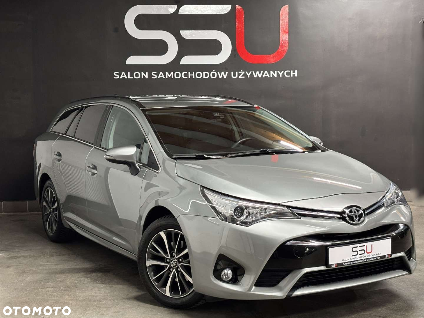 Toyota Avensis 1.8 Premium - 2