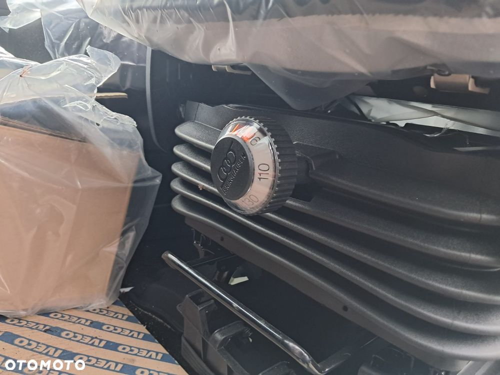 Iveco Daily 35S18HA8 Fabryczny Leasing! - 10