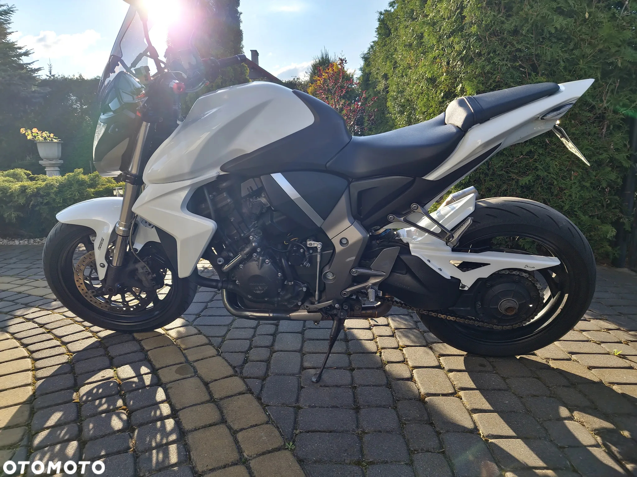 Honda CB - 2